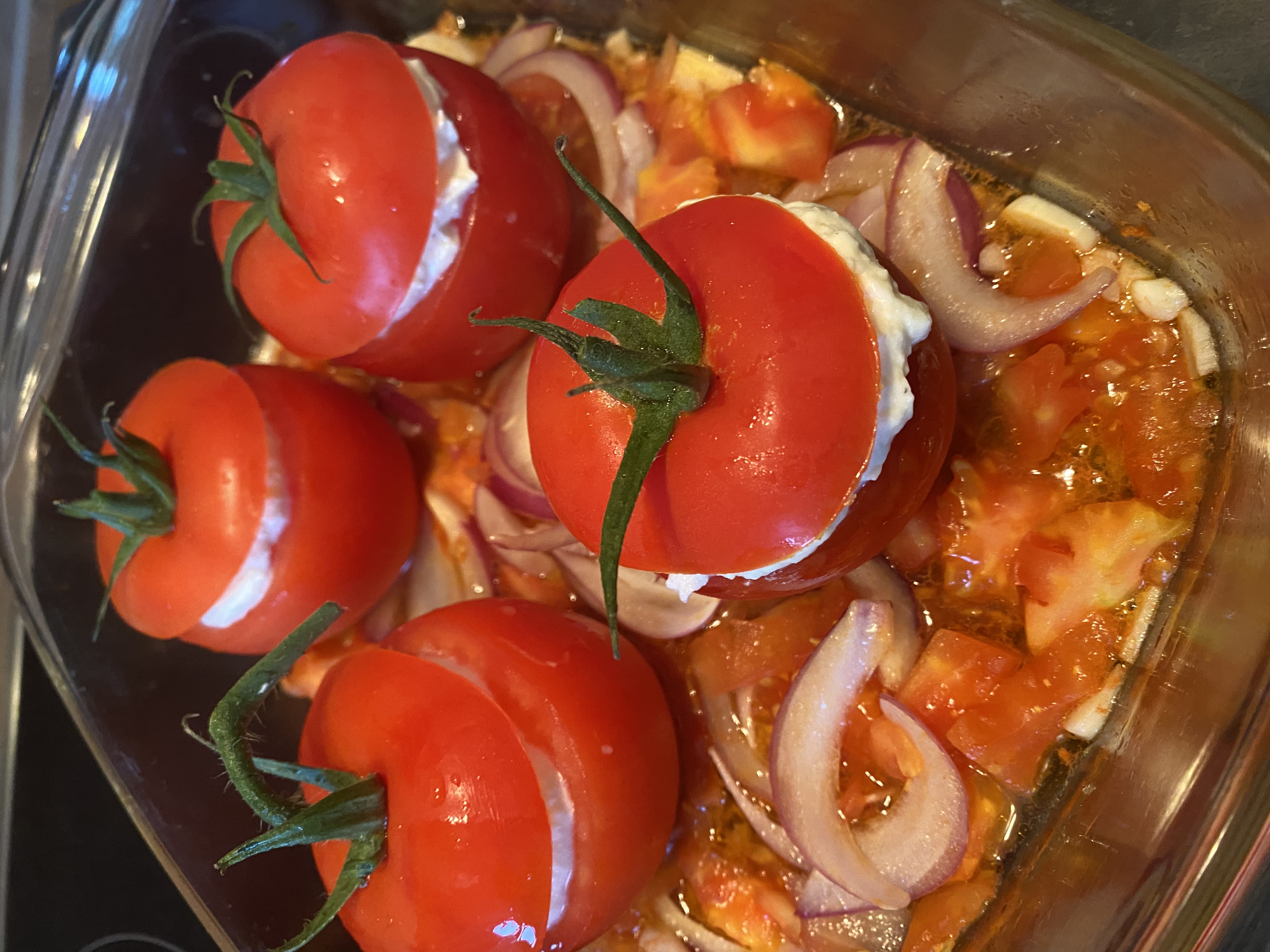 rezepte:gefuellte_tomaten_mit_ricotta_und_basilikum:gefüllte-tomaten-ricotta2.jpeg