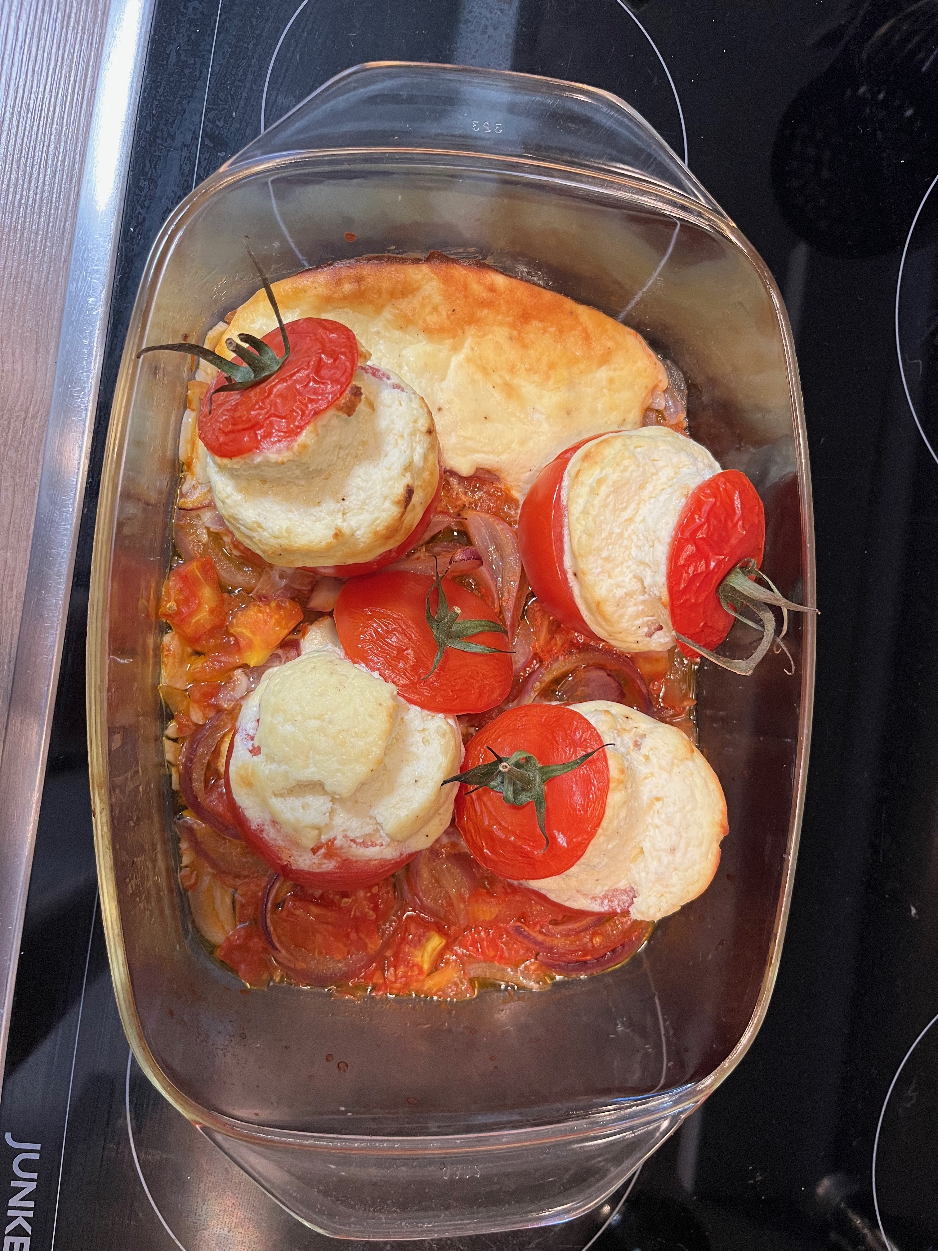 rezepte:gefuellte_tomaten_mit_ricotta_und_basilikum:tomaten_-_1.jpeg